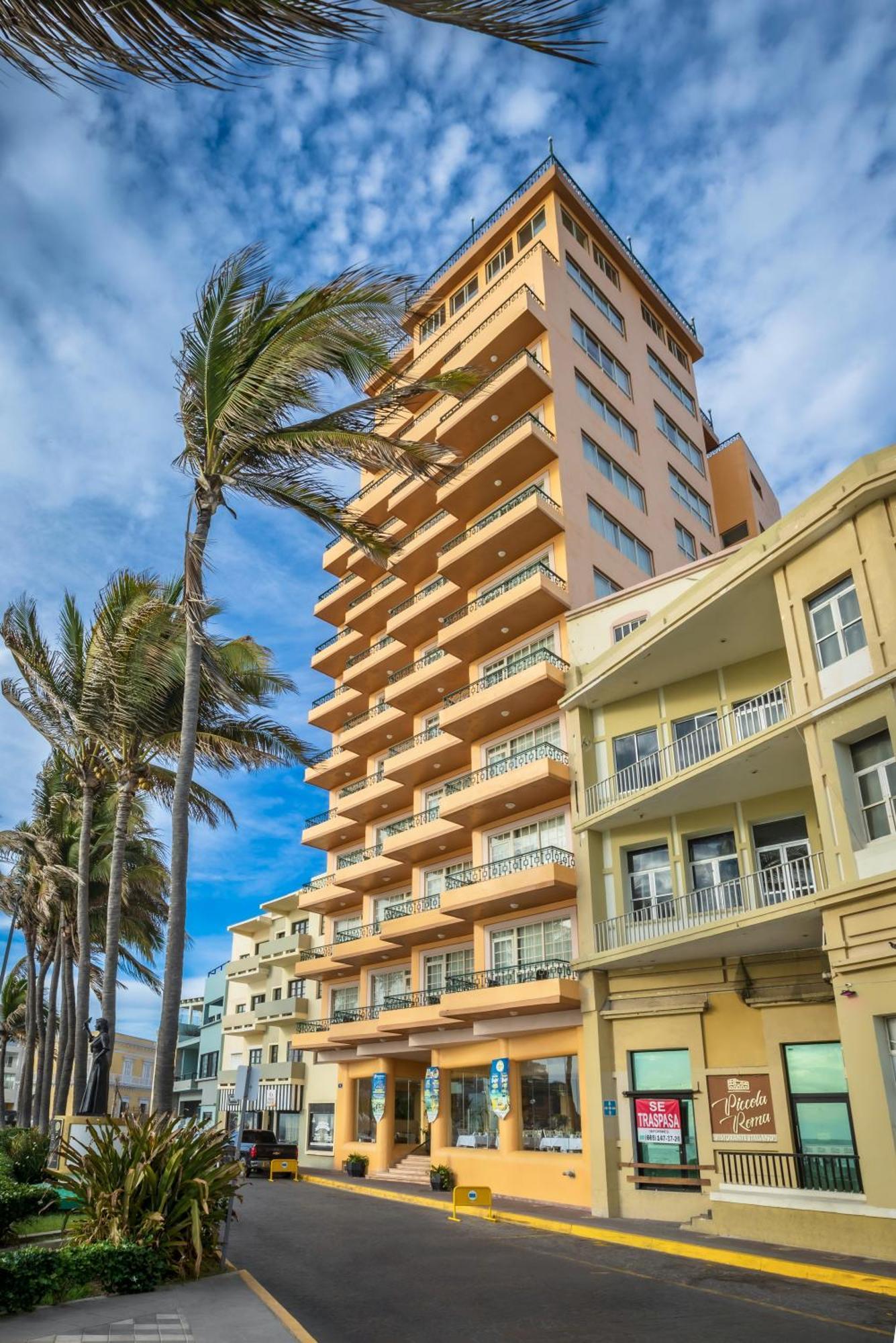 Best Western Posada Freeman Hotel Mazatlan Exterior photo